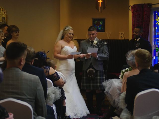 Stuart and Leanne&apos;s Wedding in Banknock, Perthshire 8