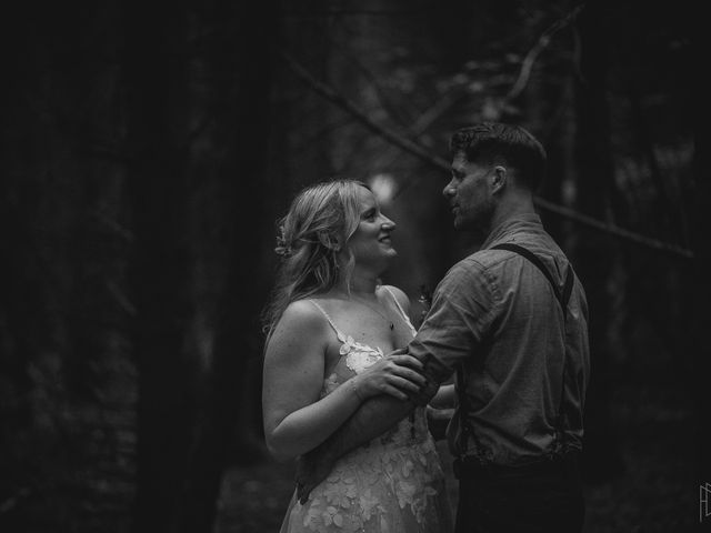 Mike and Patti&apos;s Wedding in Bedale, North Yorkshire 17