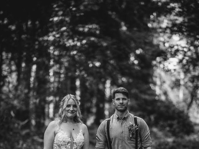 Mike and Patti&apos;s Wedding in Bedale, North Yorkshire 47