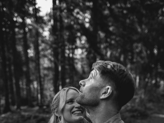 Mike and Patti&apos;s Wedding in Bedale, North Yorkshire 49