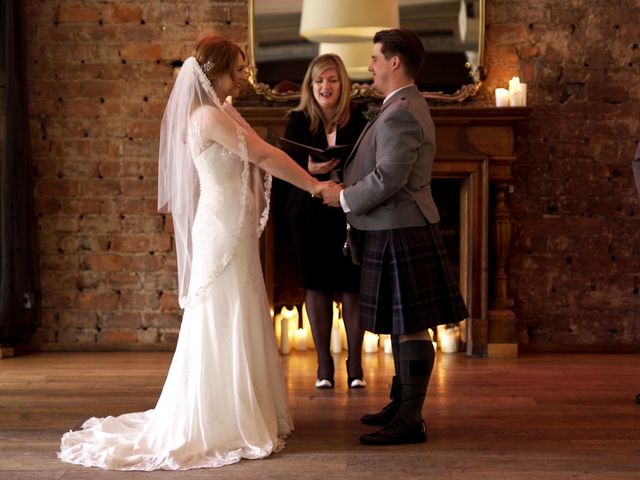 Aaron and Vicki's Wedding in Lanarkshire, Central &amp; Glasgow 14