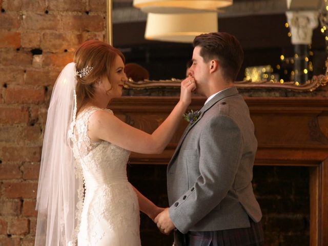 Aaron and Vicki's Wedding in Lanarkshire, Central &amp; Glasgow 20