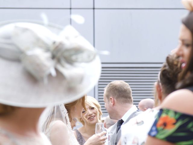 Aaron and Vicki's Wedding in Lanarkshire, Central &amp; Glasgow 32