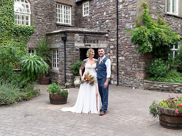 Gareth and Carolyn's Wedding in Newport, Cardiff 332
