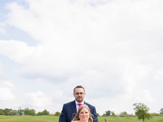 Scott and Vikki&apos;s Wedding in Thame, Oxfordshire 24