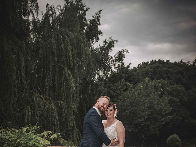 Ben and Claire&apos;s Wedding in Beverley, East Riding of Yorkshire 23