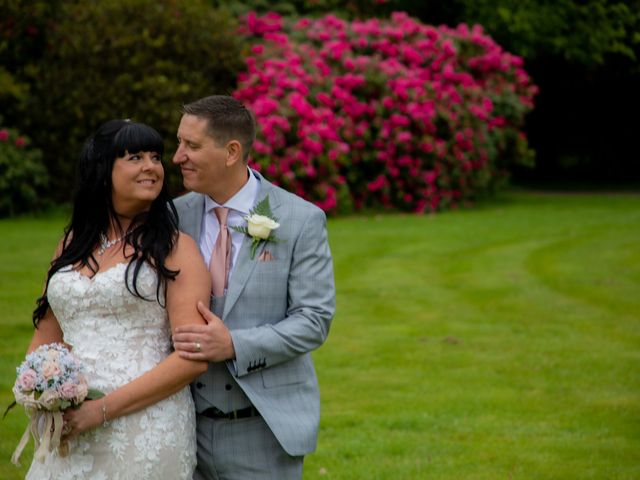 Darren and Lisa&apos;s Wedding in Dumfries, Dumfries Galloway &amp; Ayrshire 13