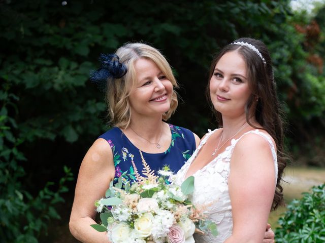Kayleigh and Jamie's Wedding in Halstead, Essex 34