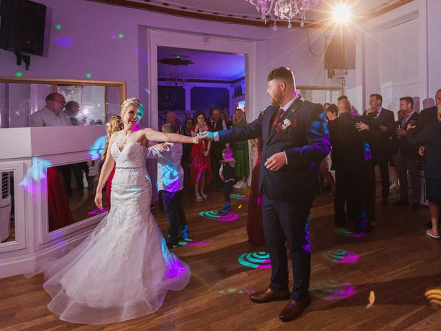 John-Scott and Hannah's Wedding in Gosfield, Essex 5