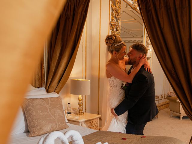 John-Scott and Hannah's Wedding in Gosfield, Essex 18