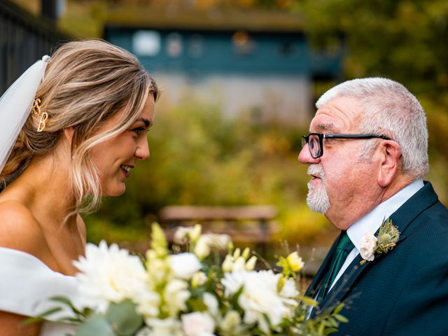 Stephen and Hannah&apos;s Wedding in Perth, Perthshire 16