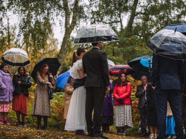 Jack and Caitlin&apos;s Wedding in Aviemore , Highlands 5