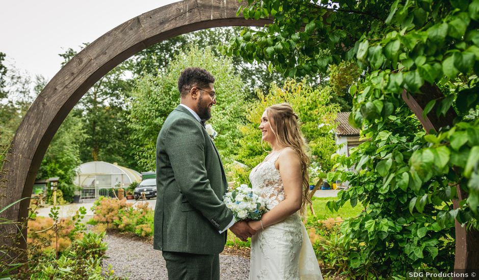 Jordan and Ela's Wedding in Menai Bridge, Isle of Anglesey