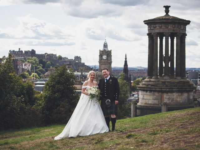 Mathew and Elaine&apos;s Wedding in Edinburgh, Lothian &amp; Borders 14