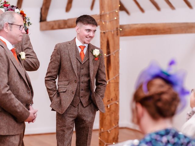 Stu and Cathy's Wedding in Whiteley, Hampshire 26