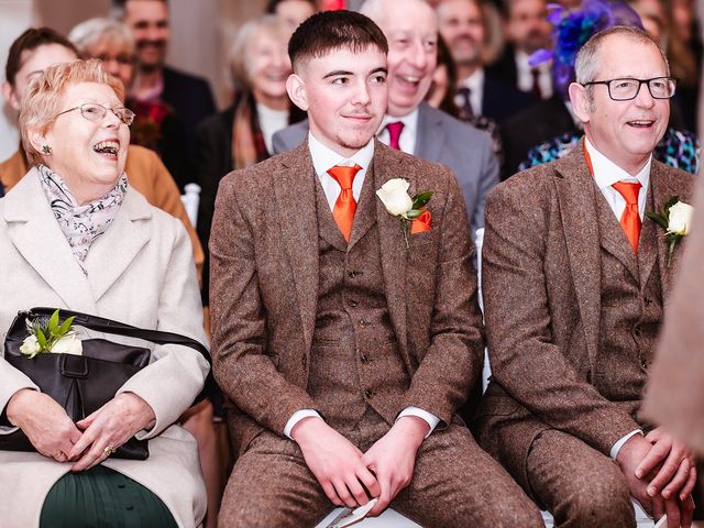 Stu and Cathy's Wedding in Whiteley, Hampshire 41