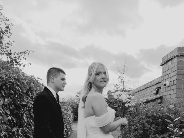 Matt and Martha's Wedding in Stratford Upon Avon, Warwickshire 17