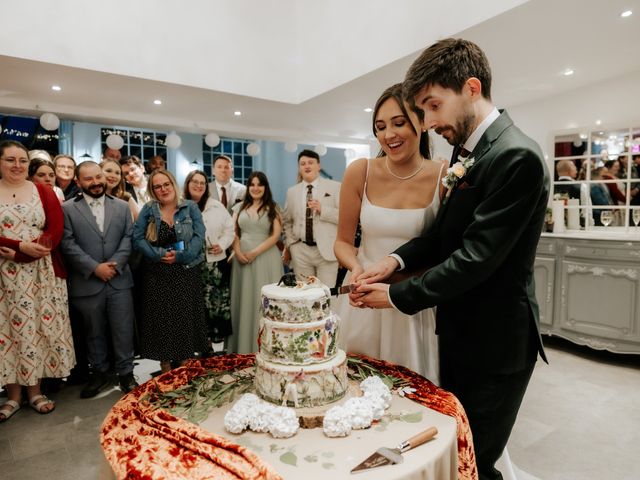 Ben and Ashton's Wedding in Grantham, Lincolnshire 17