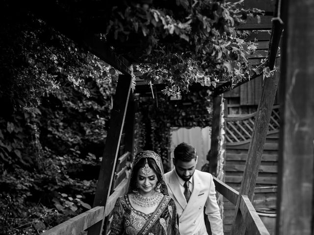 Aisha and Amrik&apos;s Wedding in Central London, South West London 36