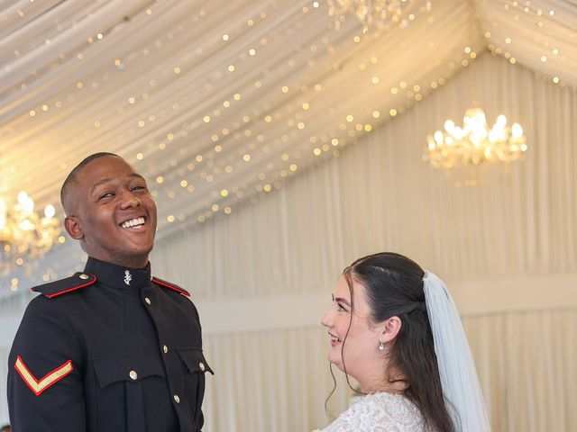 Tariq and Daisy&apos;s Wedding in Chipping Norton, Oxfordshire 4