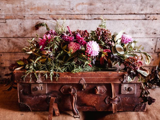 Kit and Hanna's Wedding in Salisbury, Wiltshire 7