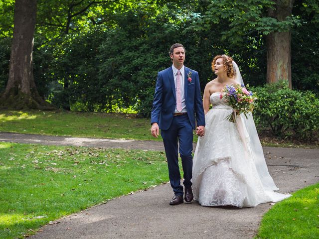 Matt and Lauren&apos;s Wedding in Arnold, Nottinghamshire 17