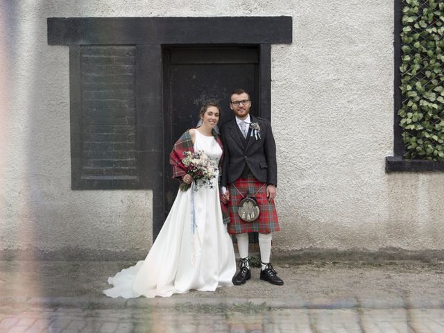 Oscar and Jeny&apos;s Wedding in Edinburgh, Lothian &amp; Borders 13