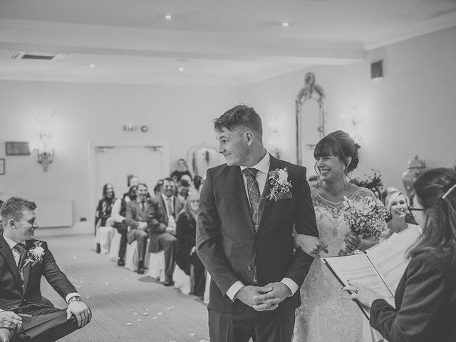 Gary and Katie&apos;s Wedding in Methil, East Riding of Yorkshire 13