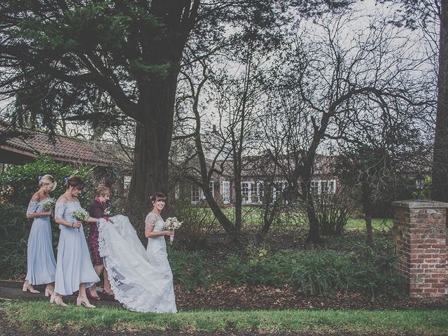 Gary and Katie&apos;s Wedding in Methil, East Riding of Yorkshire 19