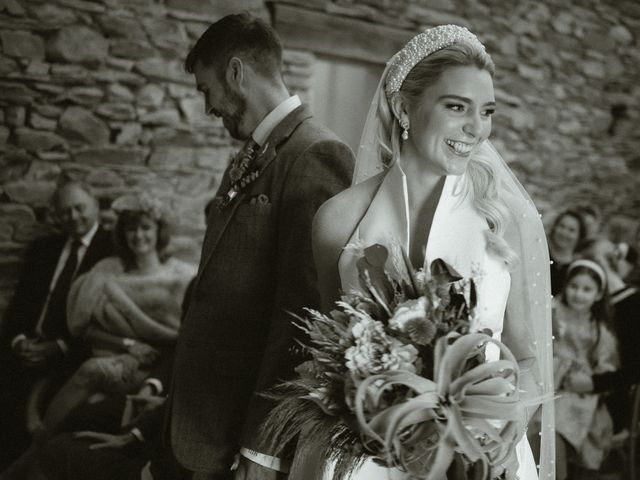 Shelley and Greg&apos;s Wedding in Windermere, Cumbria 6