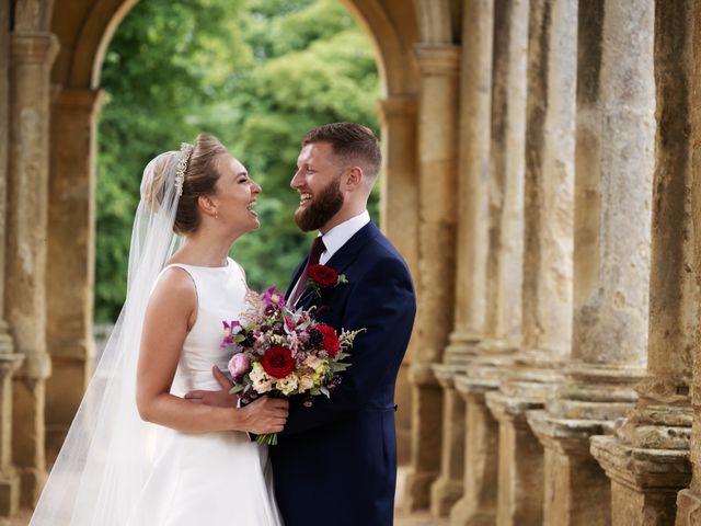 Matt and Maia&apos;s Wedding in Stowe, Buckinghamshire 23