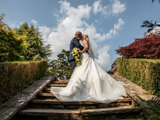 Sarah & Darren's wedding