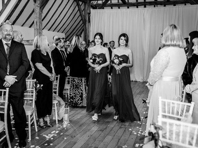 Stu and Cathy&apos;s Wedding in Fareham, Hampshire 10