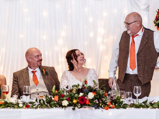 Stu and Cathy&apos;s Wedding in Fareham, Hampshire 39