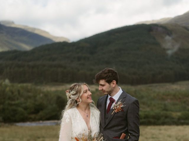 Jamie and Alicia&apos;s Wedding in Glencoe, Argyll 27