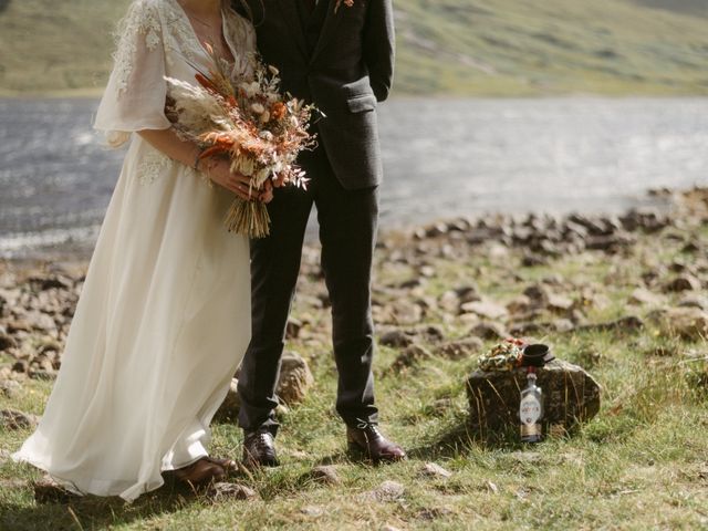 Jamie and Alicia&apos;s Wedding in Glencoe, Argyll 31