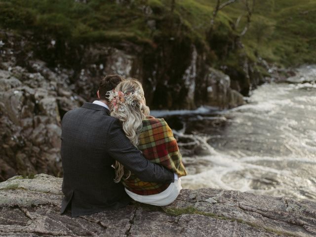 Jamie and Alicia&apos;s Wedding in Glencoe, Argyll 51