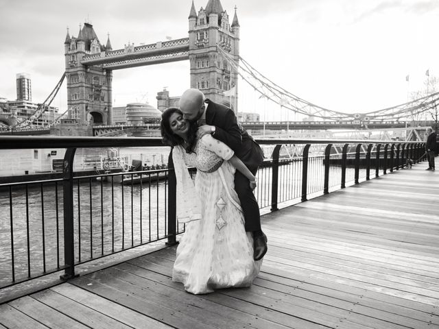 Raffaele and Rachel&apos;s Wedding in London Bridge, East Central London 12