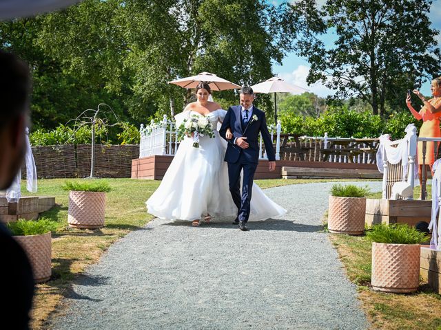 Sean and Aimee's Wedding in Brentwood, Essex 40