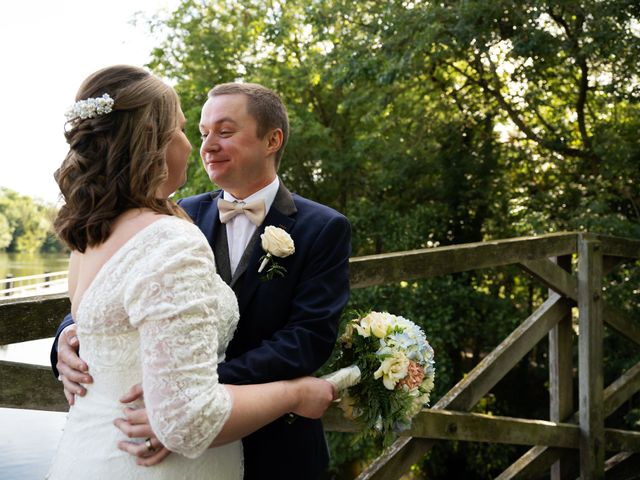 Matthew and Louise&apos;s Wedding in Iffley Village, Oxfordshire 28
