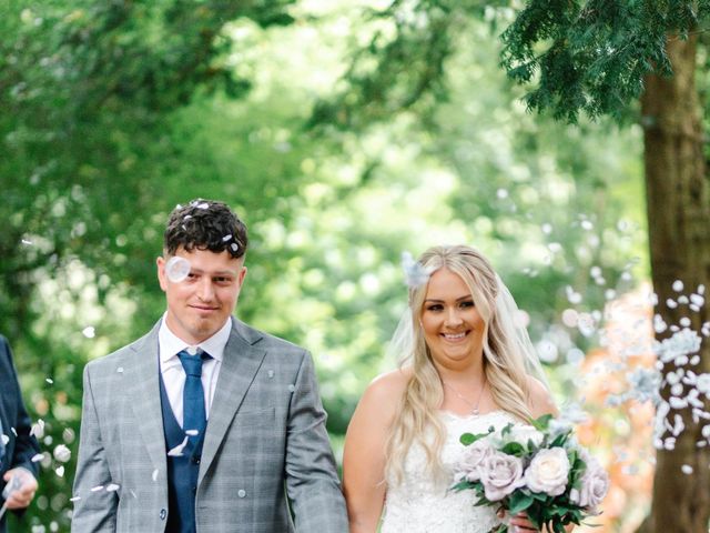Chris and Lauren's Wedding in Jesmond, Tyne &amp; Wear 8