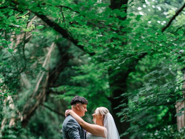 Chris and Lauren's Wedding in Jesmond, Tyne &amp; Wear 12