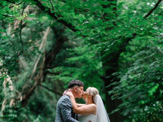 Chris and Lauren's Wedding in Jesmond, Tyne &amp; Wear 13