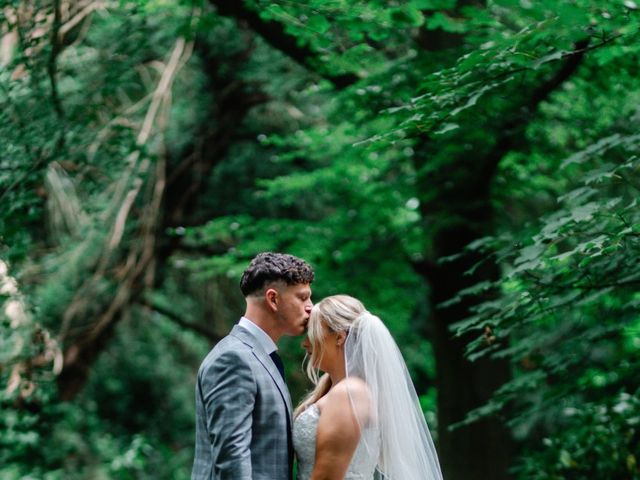 Chris and Lauren's Wedding in Jesmond, Tyne &amp; Wear 15