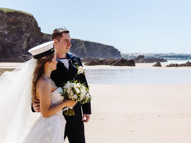 Steven and Hannah&apos;s Wedding in Newquay, Cornwall 3