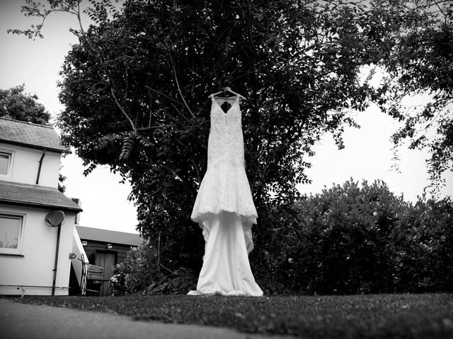 Joanna and Nick's Wedding in Dorking, Surrey 4