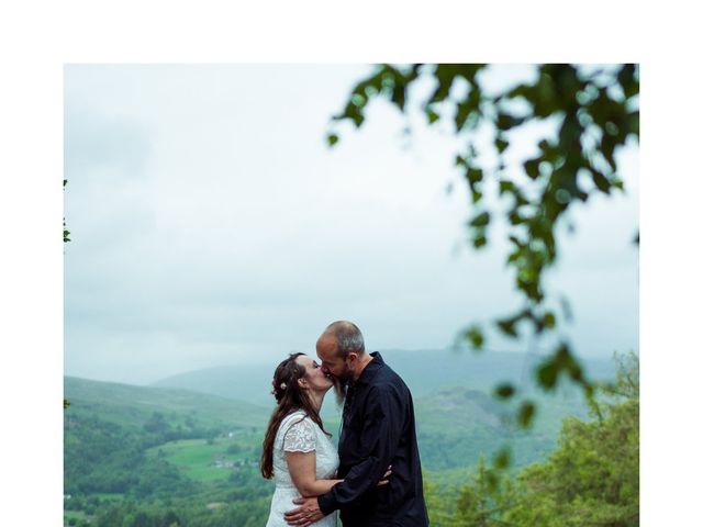 Ian and Jacqui&apos;s Wedding in Lake District National Park, Cumbria 4