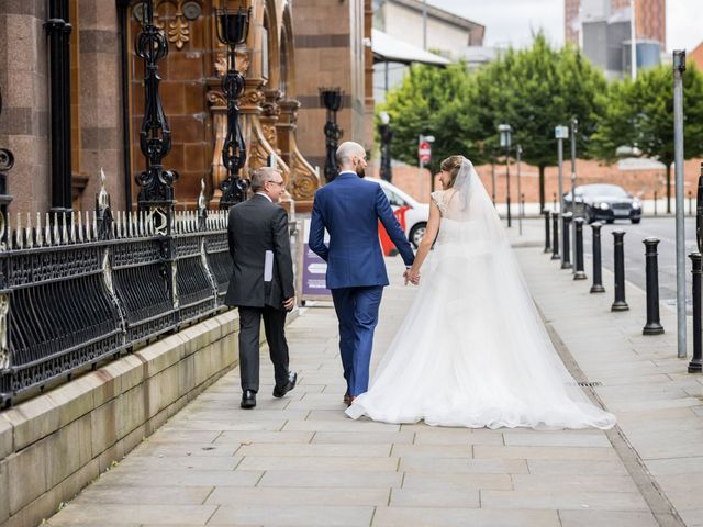Fergus and Hannah&apos;s Wedding in Manchester, Greater Manchester 42