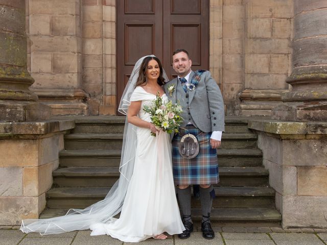 Steven and Clare&apos;s Wedding in Greenock, Central &amp; Glasgow 13