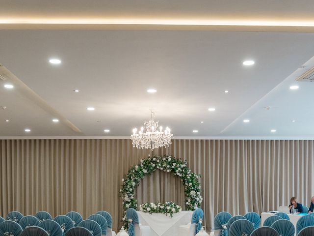 Samantha and Steve's Wedding in Worcester, Worcestershire 8